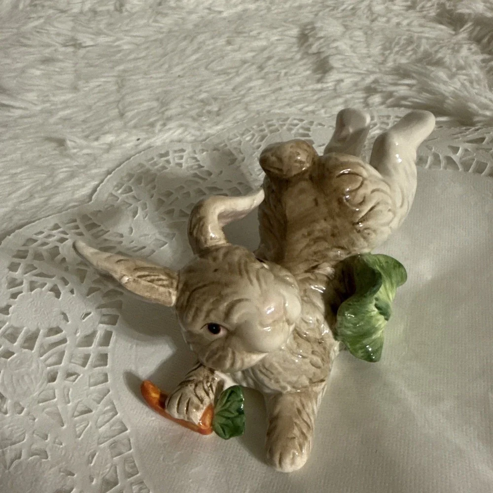 Vintage Kaldun & Bogle Country Rabbit Porcelain Bunny Figurine Retired 6